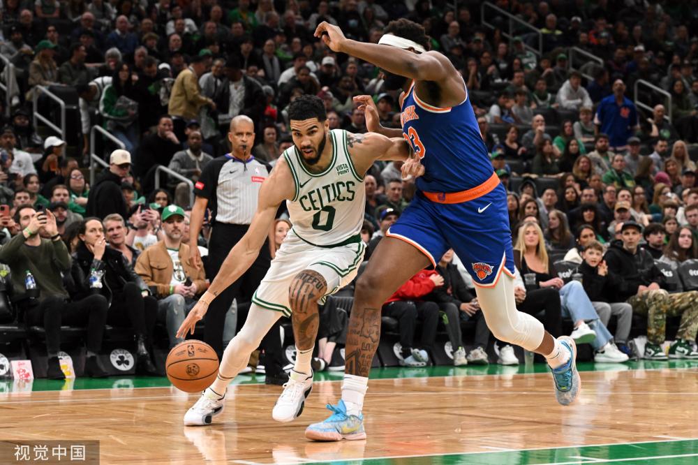 落的背景中 落的背景中