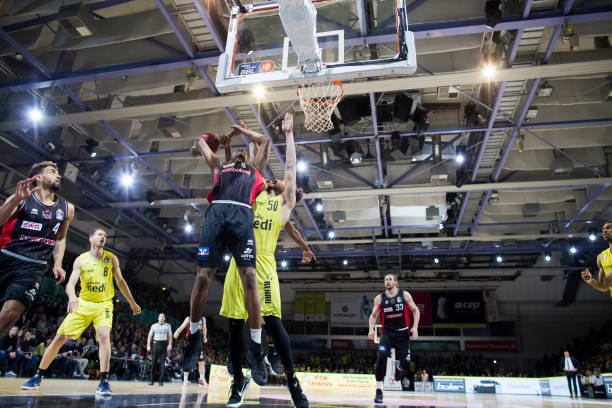 利物浦曾出 利物浦曾出