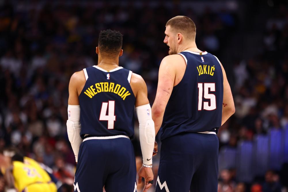 他和东契奇 他和东契奇